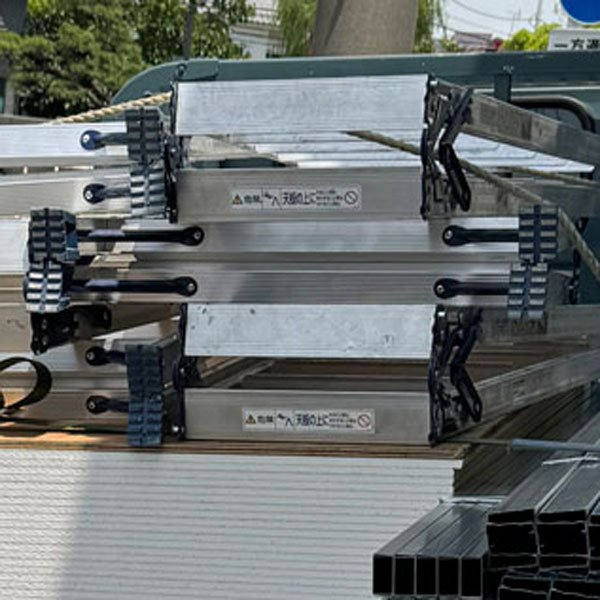 リース アルミ脚立6尺　6台