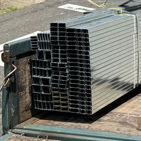 LGS　天井材150本、壁材150本